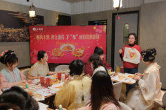 春风十里 花漾津城 超等披萨35周年必胜客“了‘
